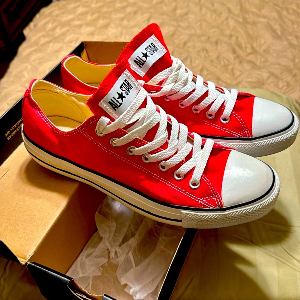 Converse Chuck Taylor’s